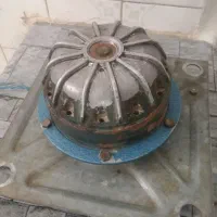 یک عدد فن صنعتی سقفی