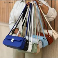 کیف دوشی و کوتاه