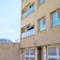 فروش آپارتمان خوش نقشه و دلباز چهارمردان