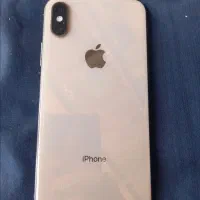 ایفون xs