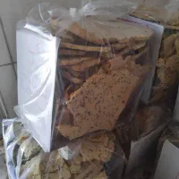 نان خشک یزد یک کیلویی