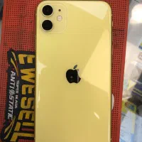 ایفون 11 نرمال