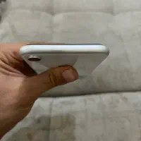 آیفون xr سری m باتری ۸۲ درصد تک سیم ۶۴ گیگ|موبایل|فلاورجان, |دیوار