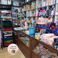 فروشنده خانم برای فروشگاه لوازم تحریر