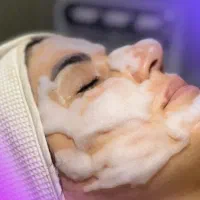فیشیال و پاکسازی پوست