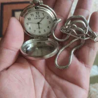 ساعت ،دو عدد سری قلیون ،دوعدد انگشتر نقره