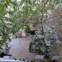 نیازمند پرستار سالمند همراه یک واحد 130 متری|استخدام درمانی، زیبایی، بهداشتی|کرج, حصارک بالا|دیوار