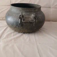 دیگ عتیقه باستانی