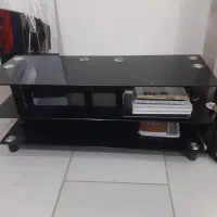 ۲ عدد میز  TV تلویزیون چوبی و میز شیشه ای مشکی ترک|میز تلویزیون|مشهد, گلبرگ|دیوار