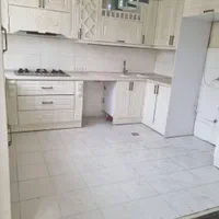 آپارتمان ۶۷ متری/دو خوابه/پارکینگ/علامه شمالی