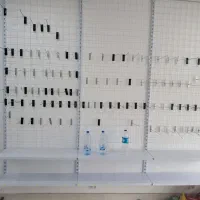 قفسه و ویترین