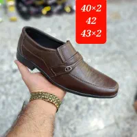 ۶۰ جفت کفش بعلت جمع آوری مغازه|کیف، کفش، کمربند|لاهیجان, جمهوری|دیوار