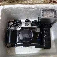 دوربین عکاسی cameraهمراه با فلشر