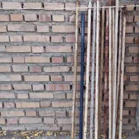 میله‌آهنی‌2در2سایز‌تقریبا‌یک‌ونیم‌متر‌12عدد