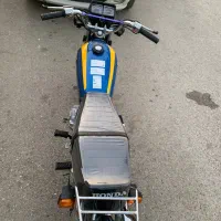 موتورسیکلت هندا