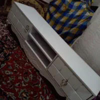 زیر تلویزیون