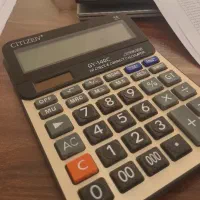 حسابدار یا کمک حسابدار خانم