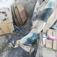 فروش مقداری کارتن و ضایعات