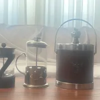 یخدان چرمی و لیوان دمنوش|ظروف سرو و پذیرایی|تهران, شهید آوینی|دیوار