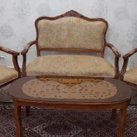 مبل سلطنتی