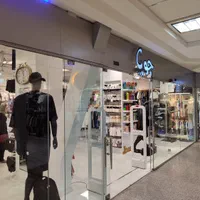 فروشنده و مدیر فروش وصندوق دار