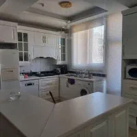 ۷۳متر دو خواب فول امکانات نورگیر شمال فردوس