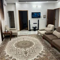 رهن کامل طبقه همکف نوساز با وسایل نو و تمیز|اجارهٔ آپارتمان|لنگرود, |دیوار