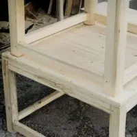 تولیدی کرسی چوبی