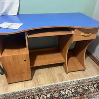 میز وصندلی