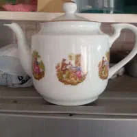 قوری قدیمی مادر بزرگ هامون