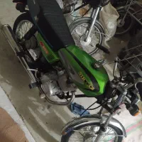 موتور سیکلت 200