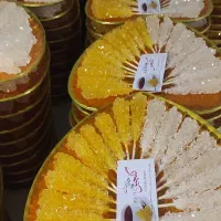 نی نبات زعفرانی و نبات شاخه ای