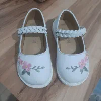 کفش بچه گانه