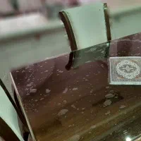 میز و صندلی آشپزخانه در حد نو