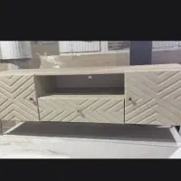 حراج میزتلویزیون بعلت تغییر دکوراسیون