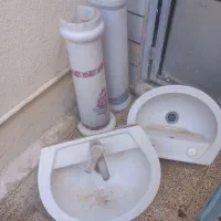 روشویی و شیر