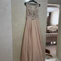 لباس مجلسی|لباس|بهار, |دیوار