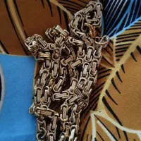 گردنبند و دستبند