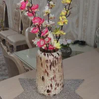 گل و گلدان
