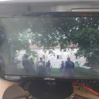 مانیتور سامسونگ سالم بدون خط وهاله