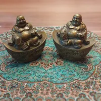 یک جفت مجسمه برنزی