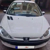 ۲۰۶ صندوق دار وی هشت در حد