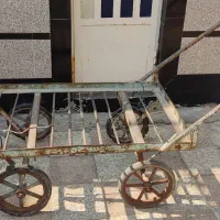 گاری چهار چرخ