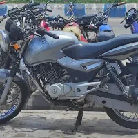 موتورسیکلت فروشی