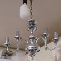 سلام این ب فرش  لوستر ۳ شاخه‌ دارای ۶ لامپ