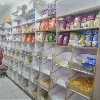 یخچال قفسه استند و تجهیزات سوپر مارکت