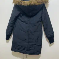 لباس زمستانه در حد نو|لباس|ساری, |دیوار