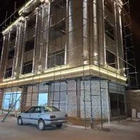 ساختمان تجاری