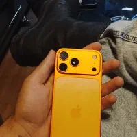 ایفون ۱۷پرومکس نارنجی