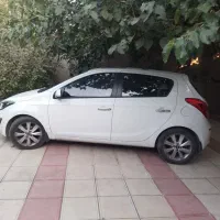 هیوندا i۲۰ ۲۰۱۵